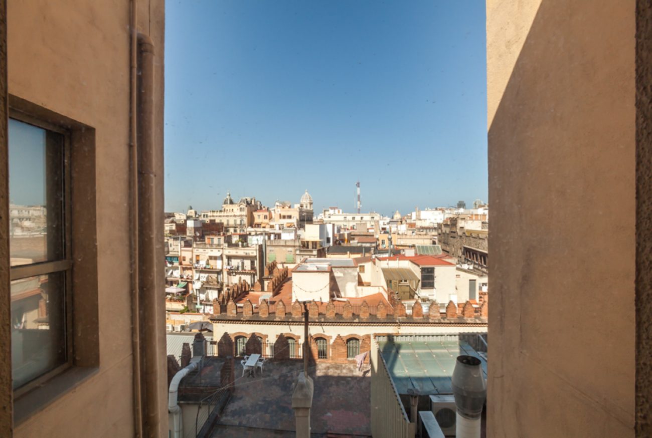 Flat in incredible recently constructed building