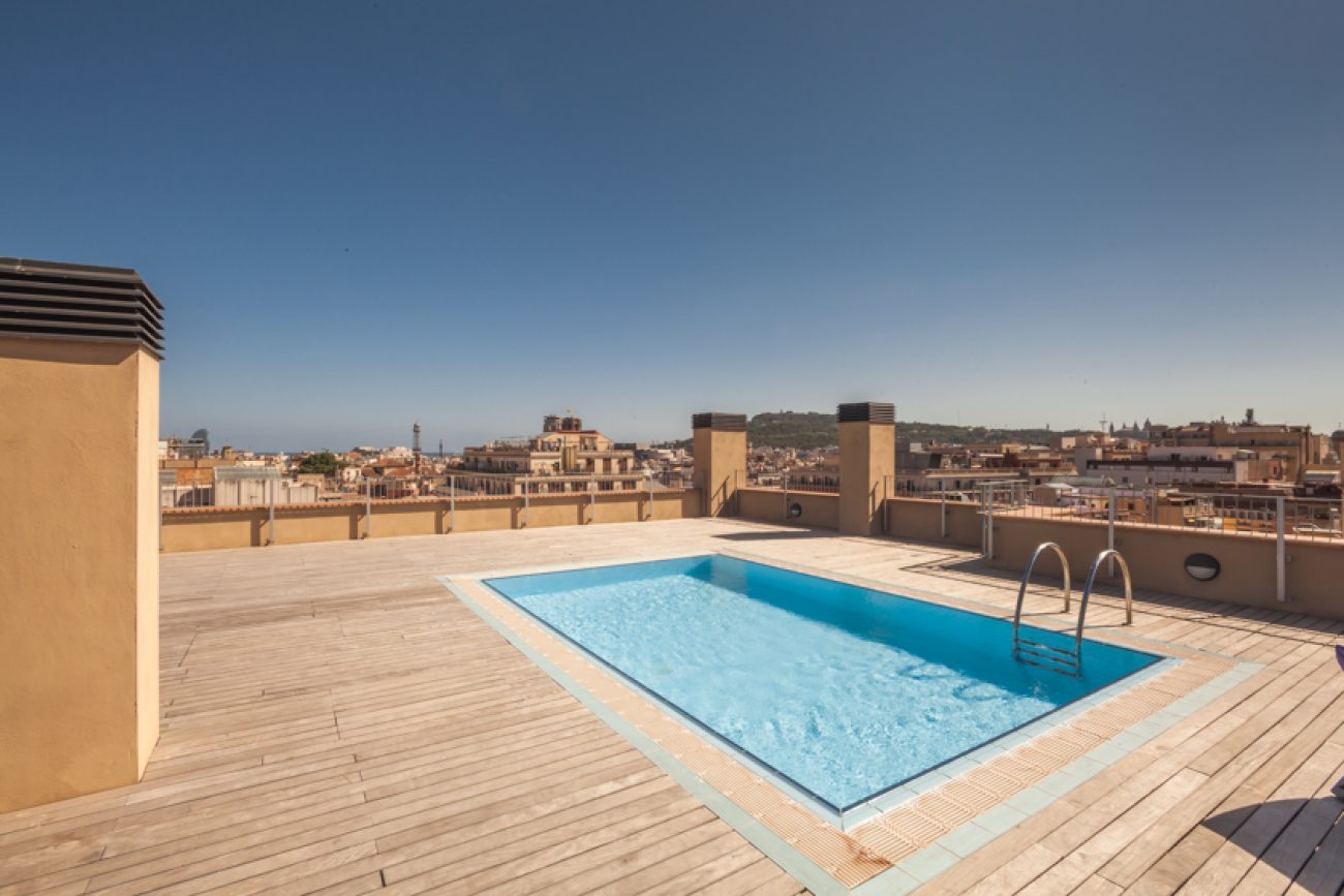 Flat in incredible recently constructed building