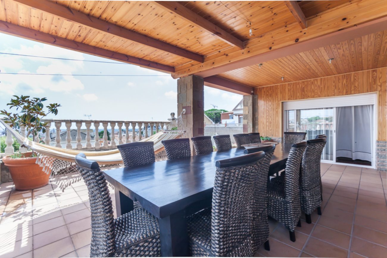 Big house with views in Viladecans