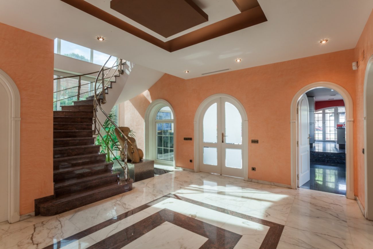 Luxurious classic style house close to British School