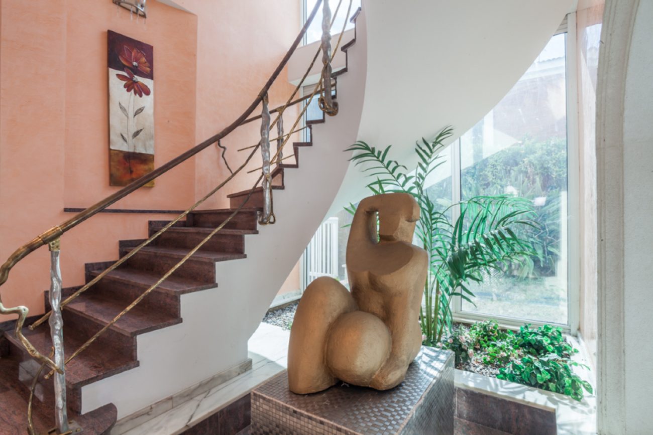 Luxurious classic style house close to British School