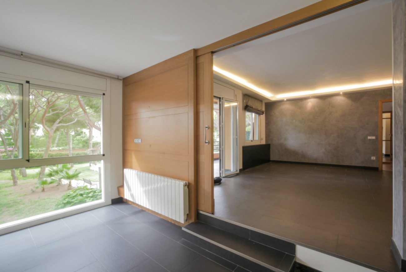 Renovated apartment in Gava Mar
