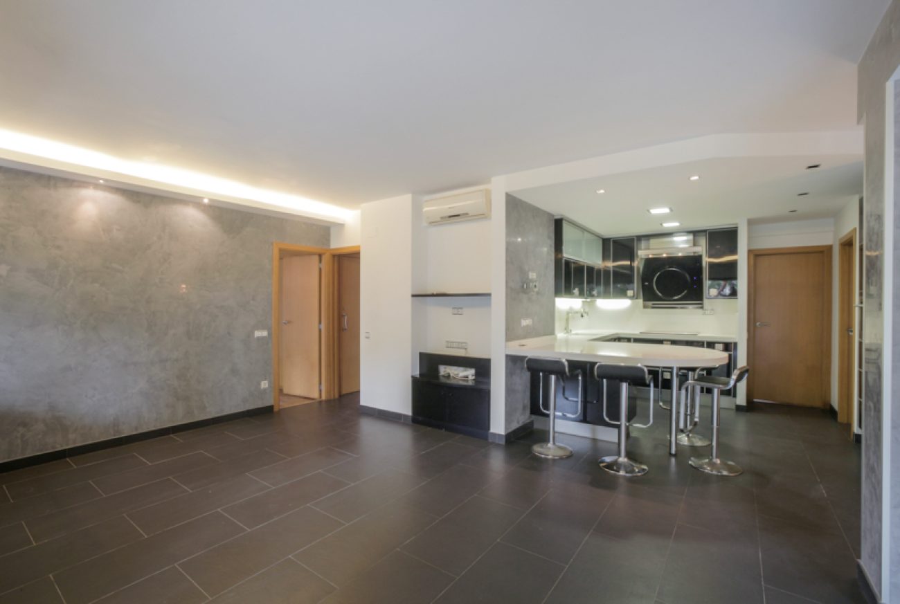 Renovated apartment in Gava Mar