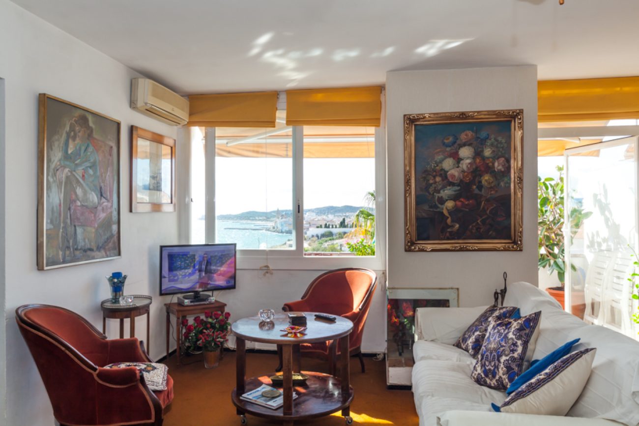 Apartment with stunning views of Sitges