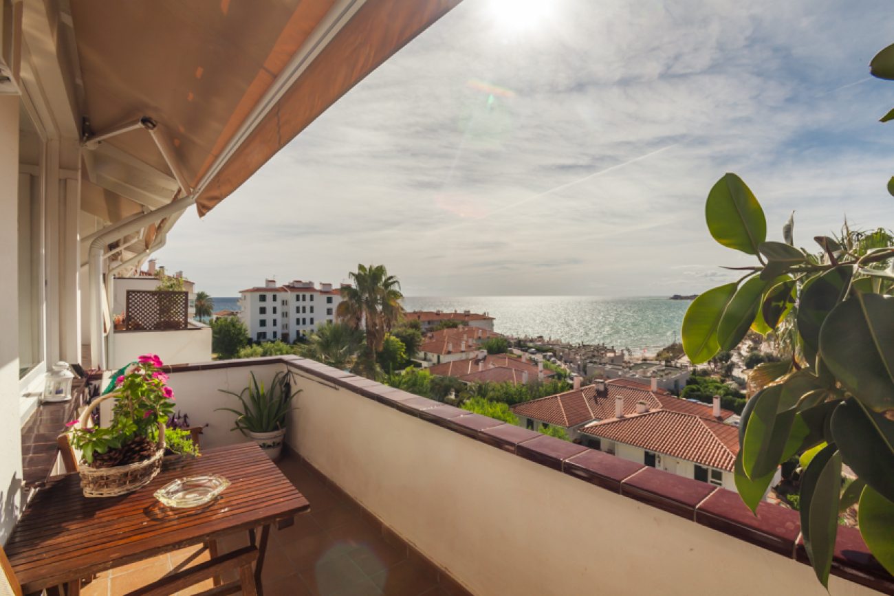 Apartment with stunning views of Sitges