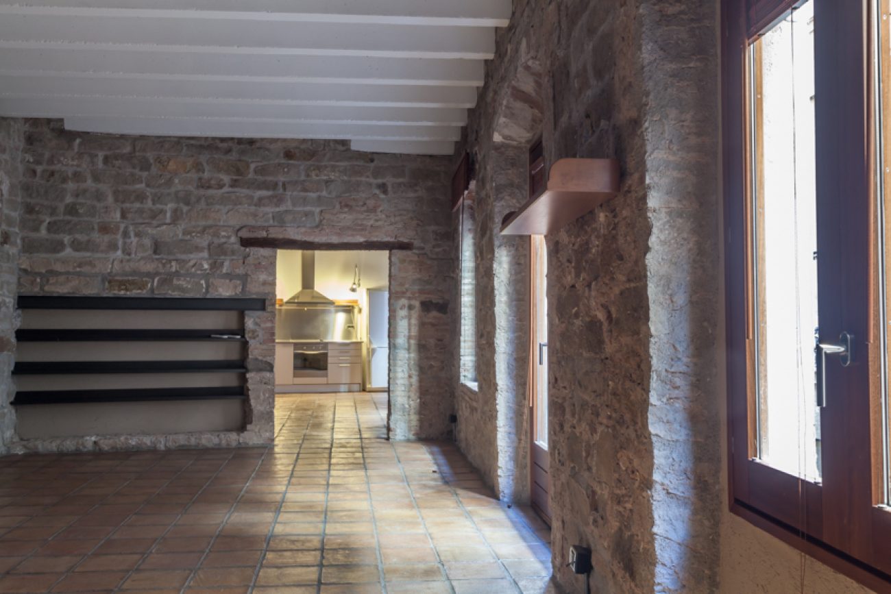 Cozy flat close to Gothic Cathedral of Barcelona
