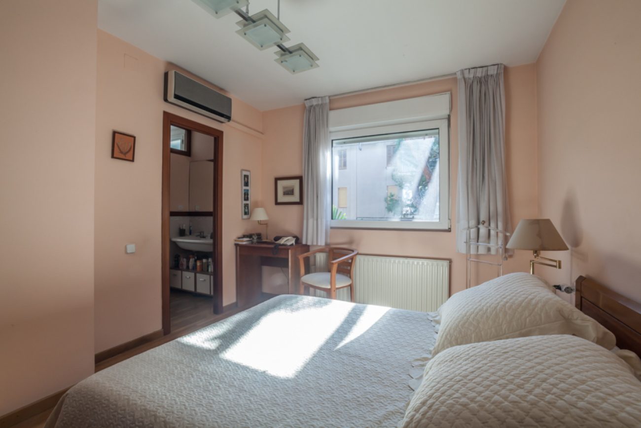 Detached Villa Available in Gavà Mar