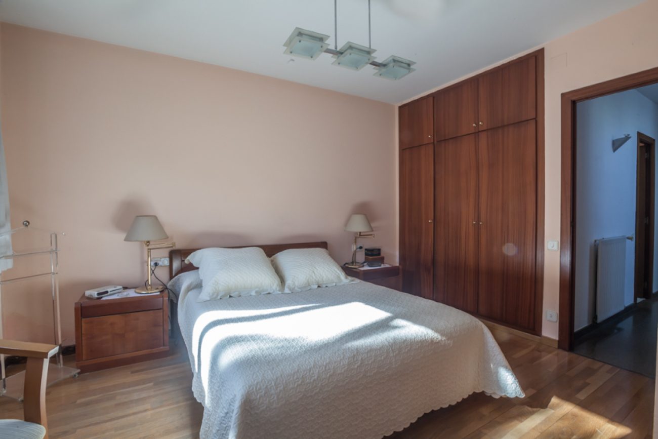 Detached Villa Available in Gavà Mar