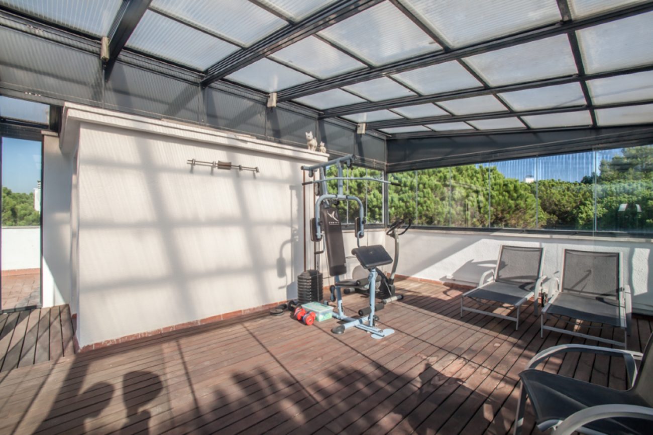 Detached Villa Available in Gavà Mar