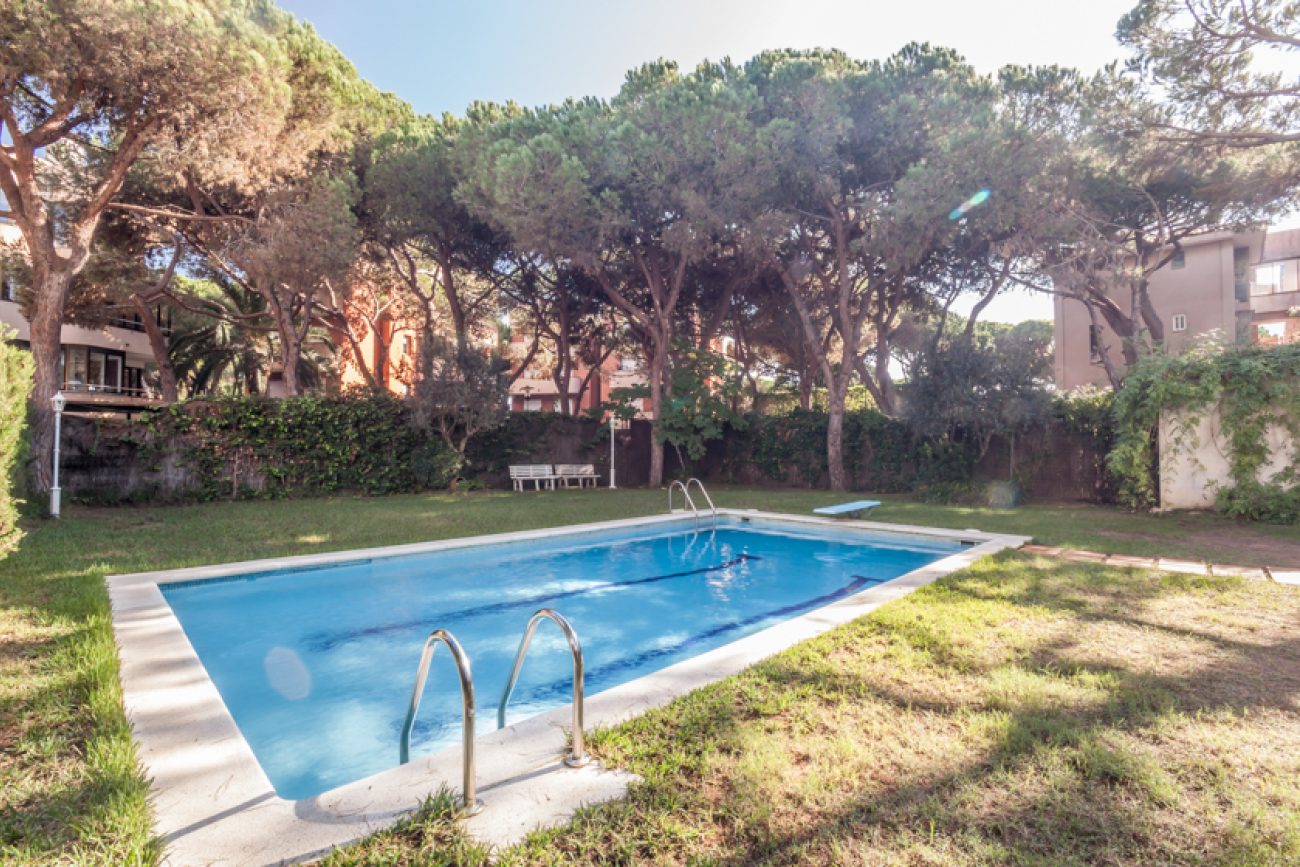 Detached Villa Available in Gavà Mar