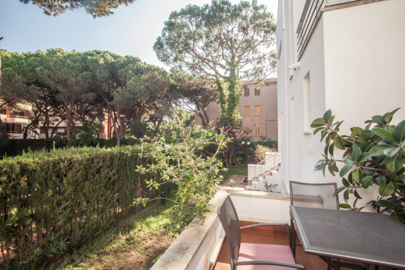 Detached Villa Available in Gavà Mar