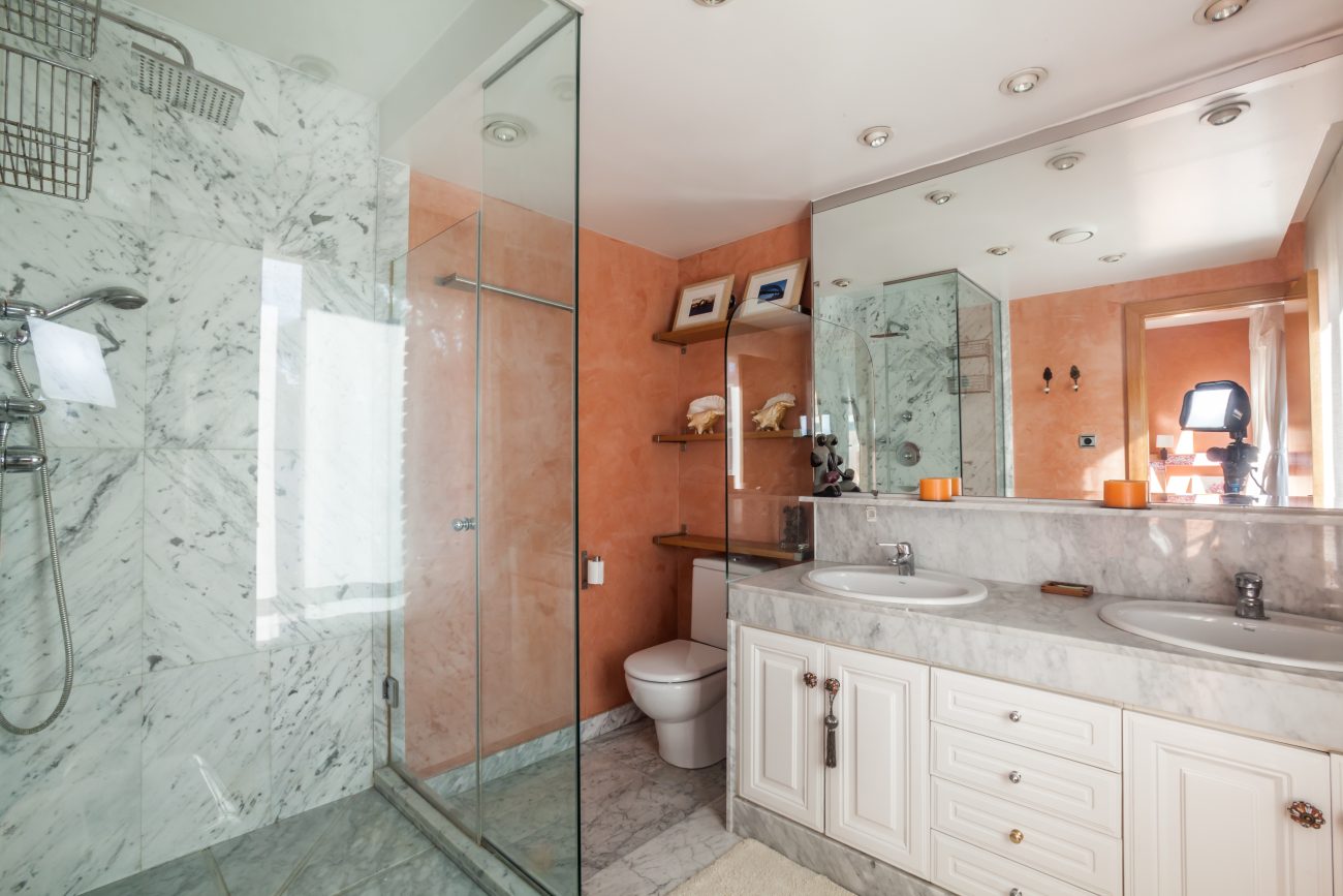Exclusive townhouse for rent in Gava Mar