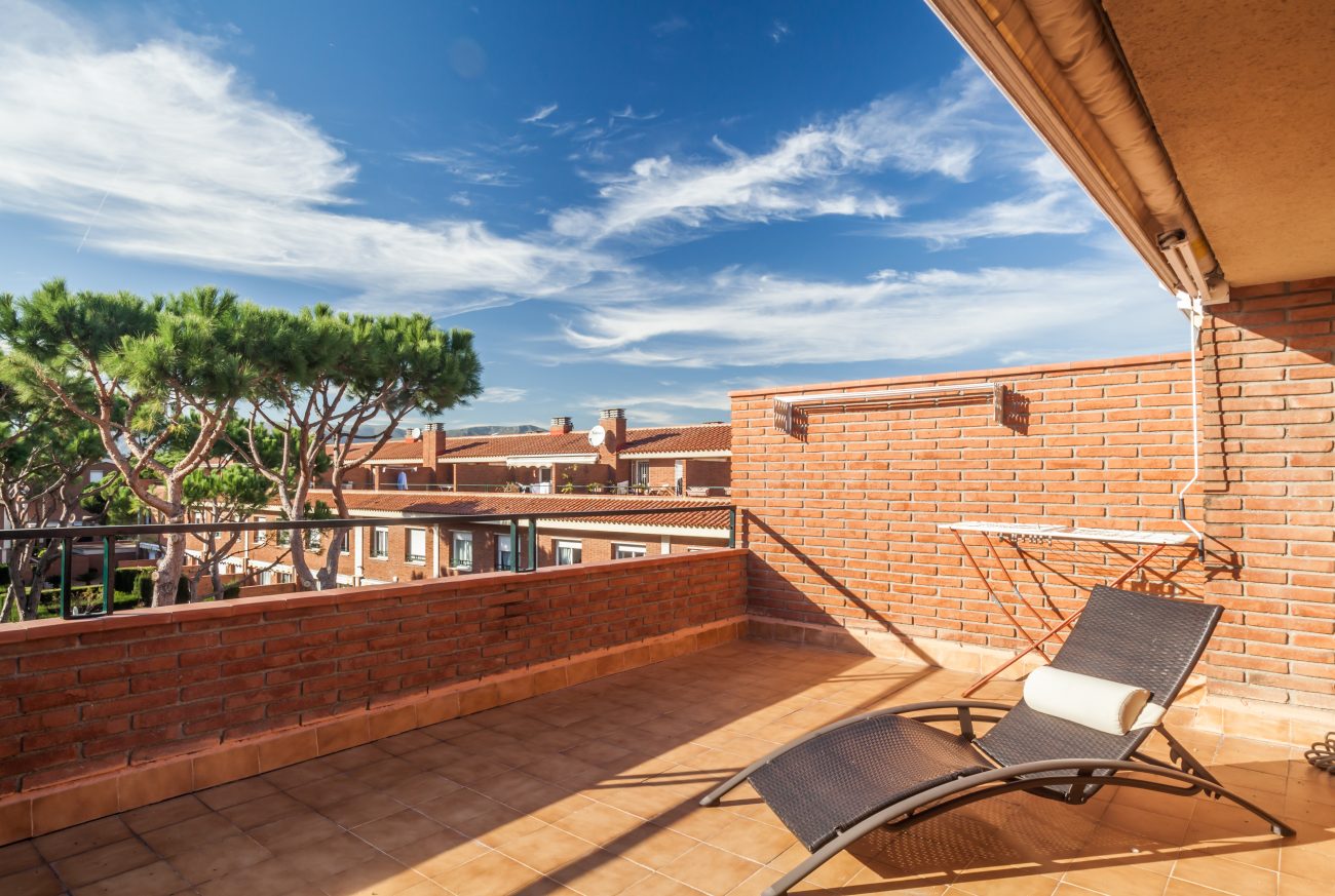 Exclusive townhouse for rent in Gava Mar