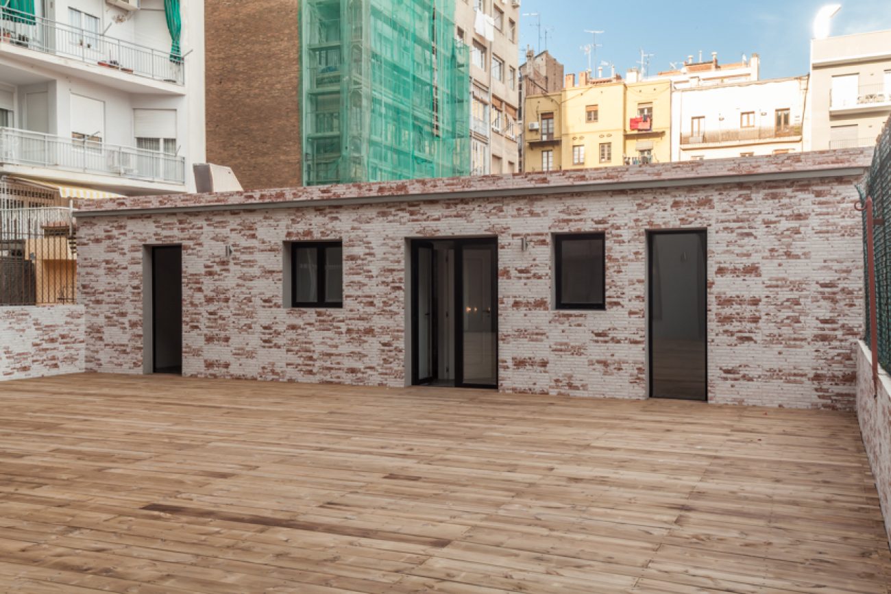 Incredible refurbished apartment in royal building in the heart of Eixample