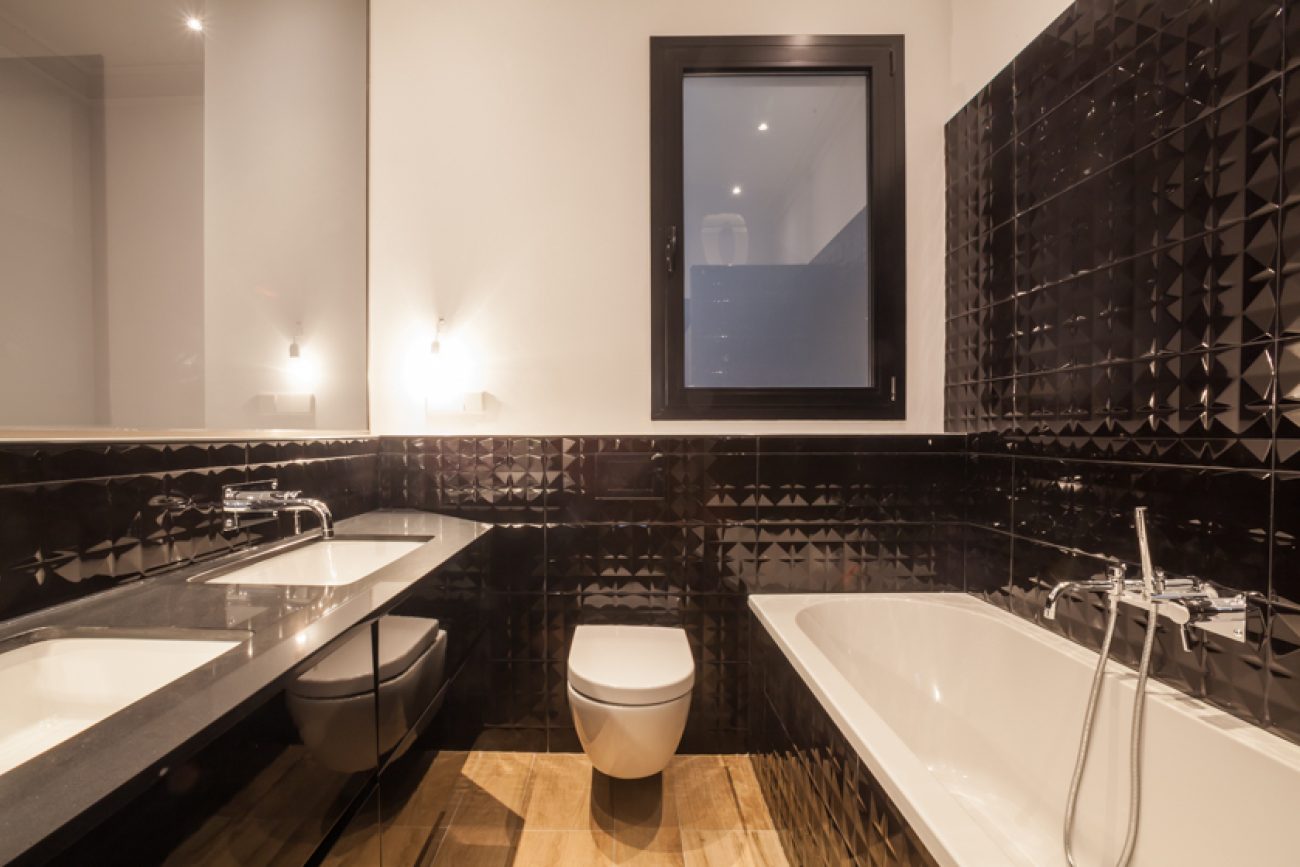 Incredible refurbished apartment in royal building in the heart of Eixample