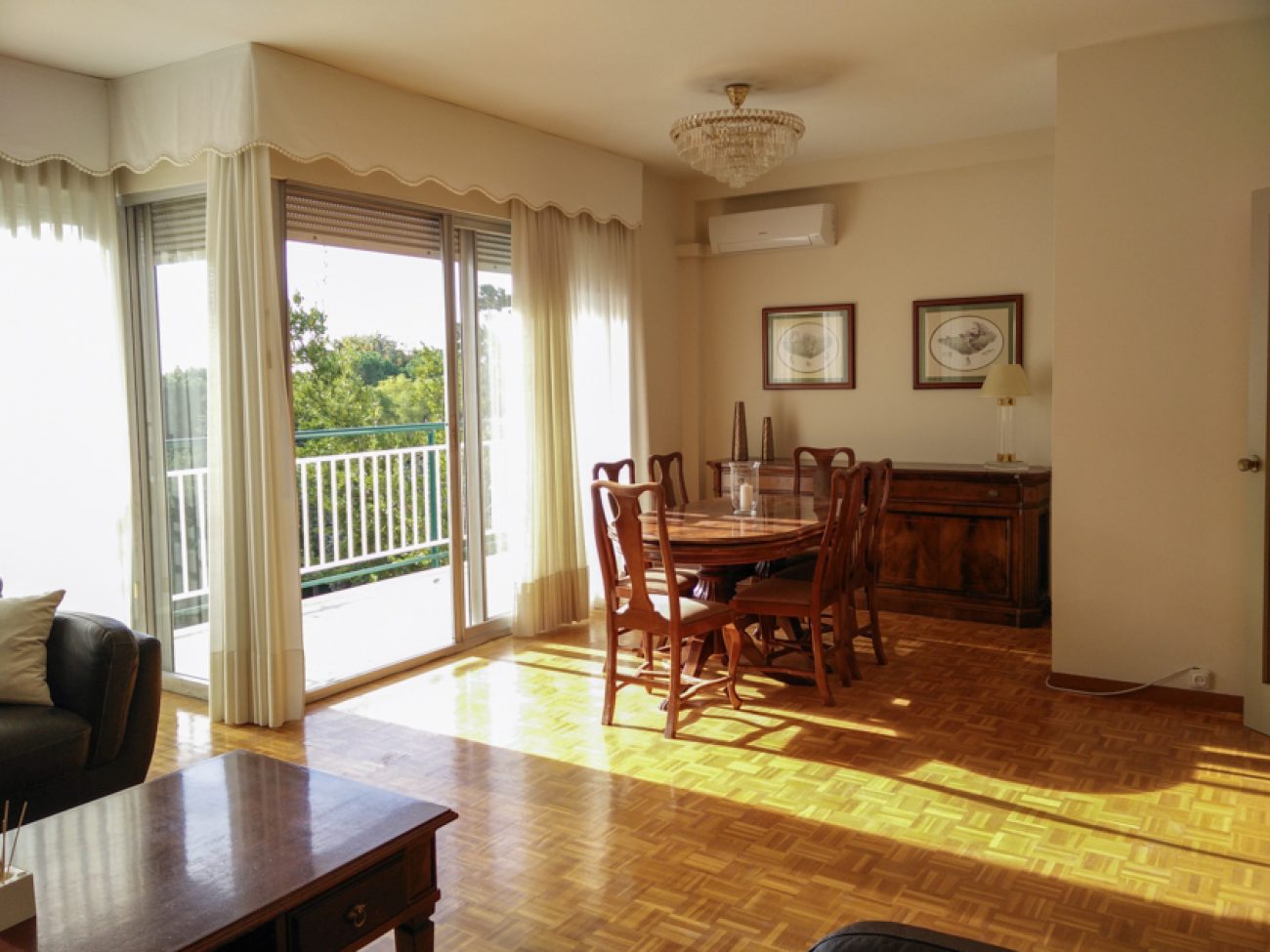 Apartment for renovation in Pedralbes