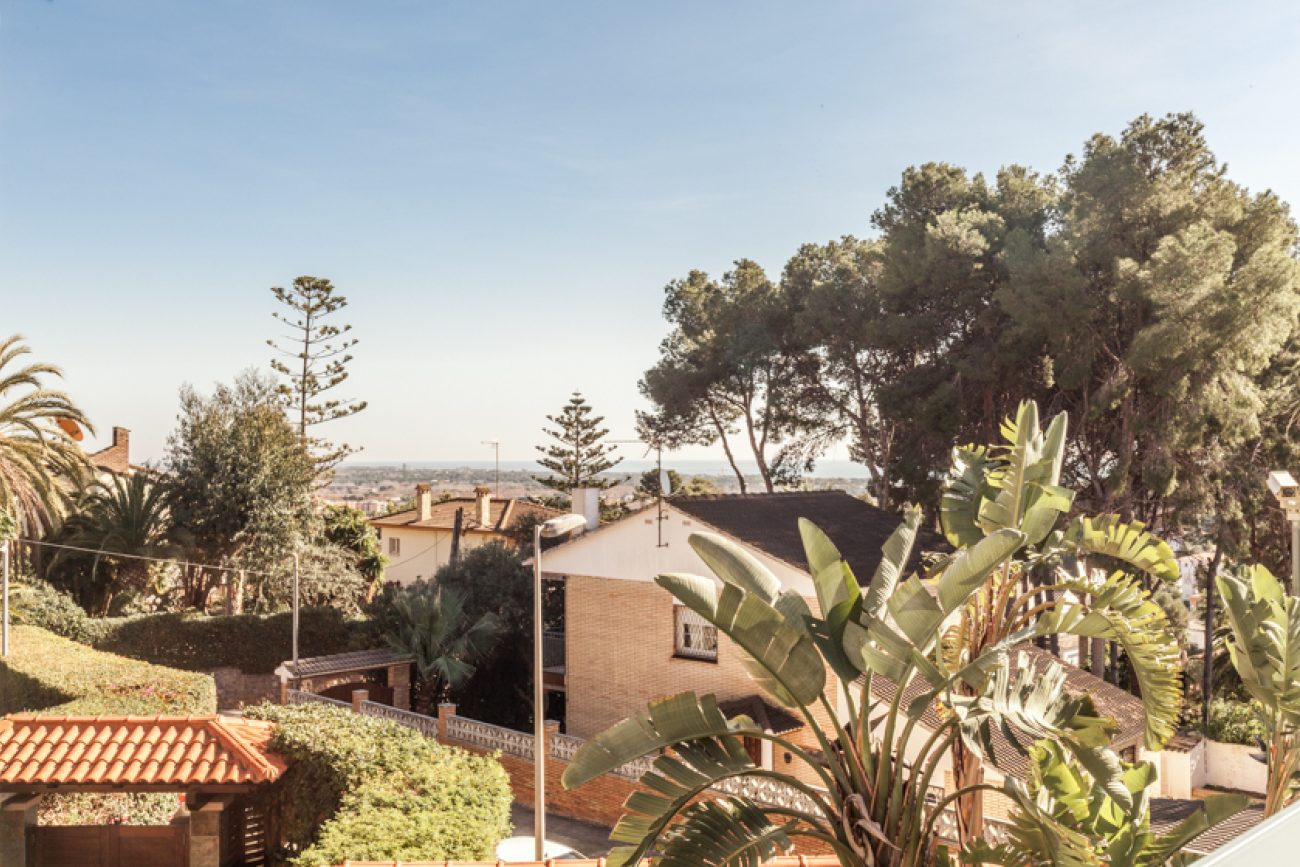 Large luxury house in Castelldefels
