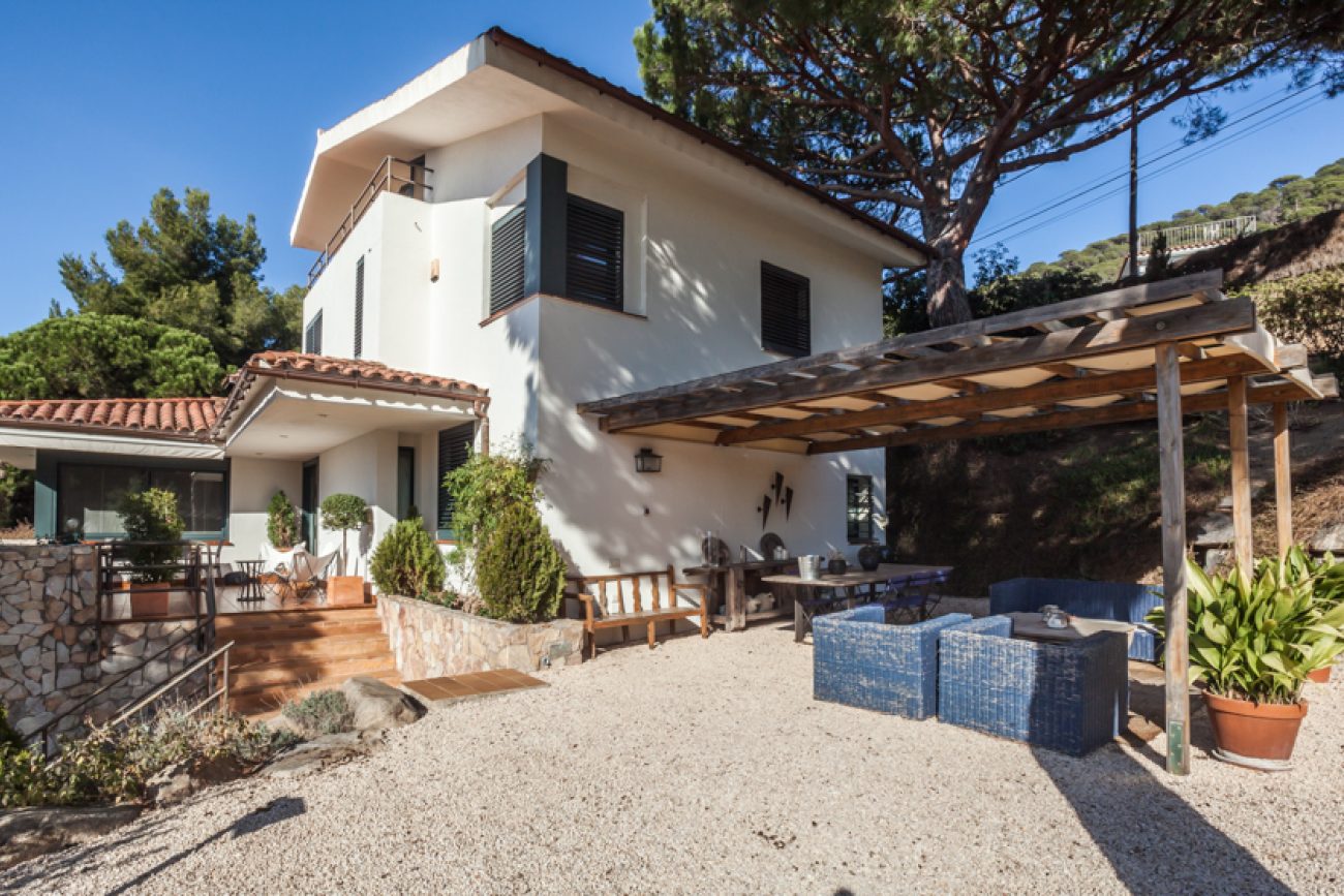 House with land in Cabrils