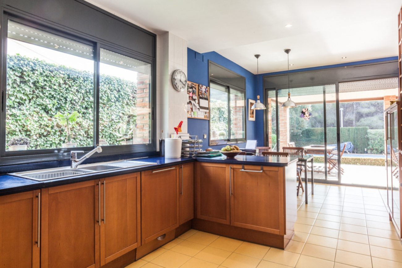 Big house with land in an exceptional area of Teià