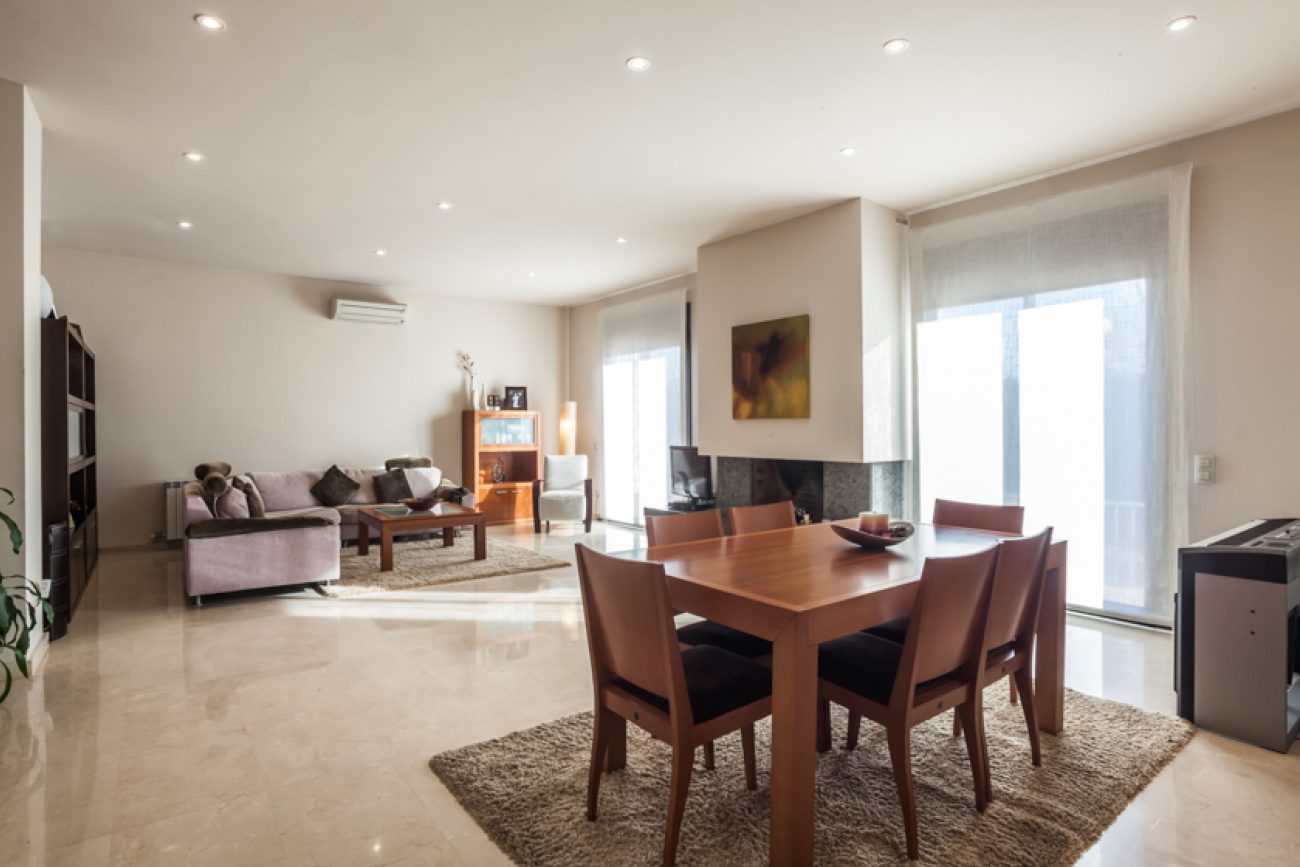 Big house with excellent finishes in Premia de Dalt