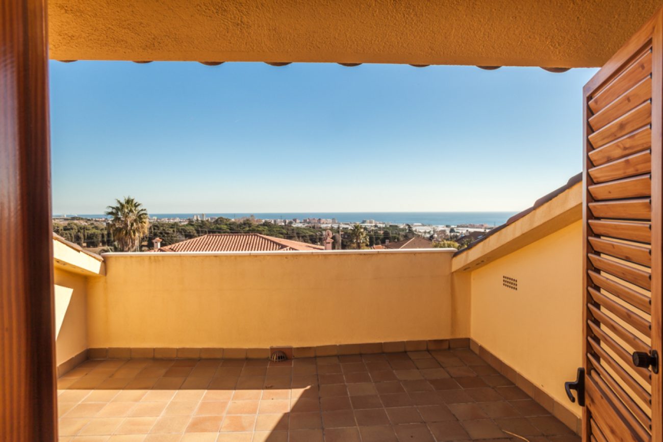 House with magnificent views in Premia de Dalt