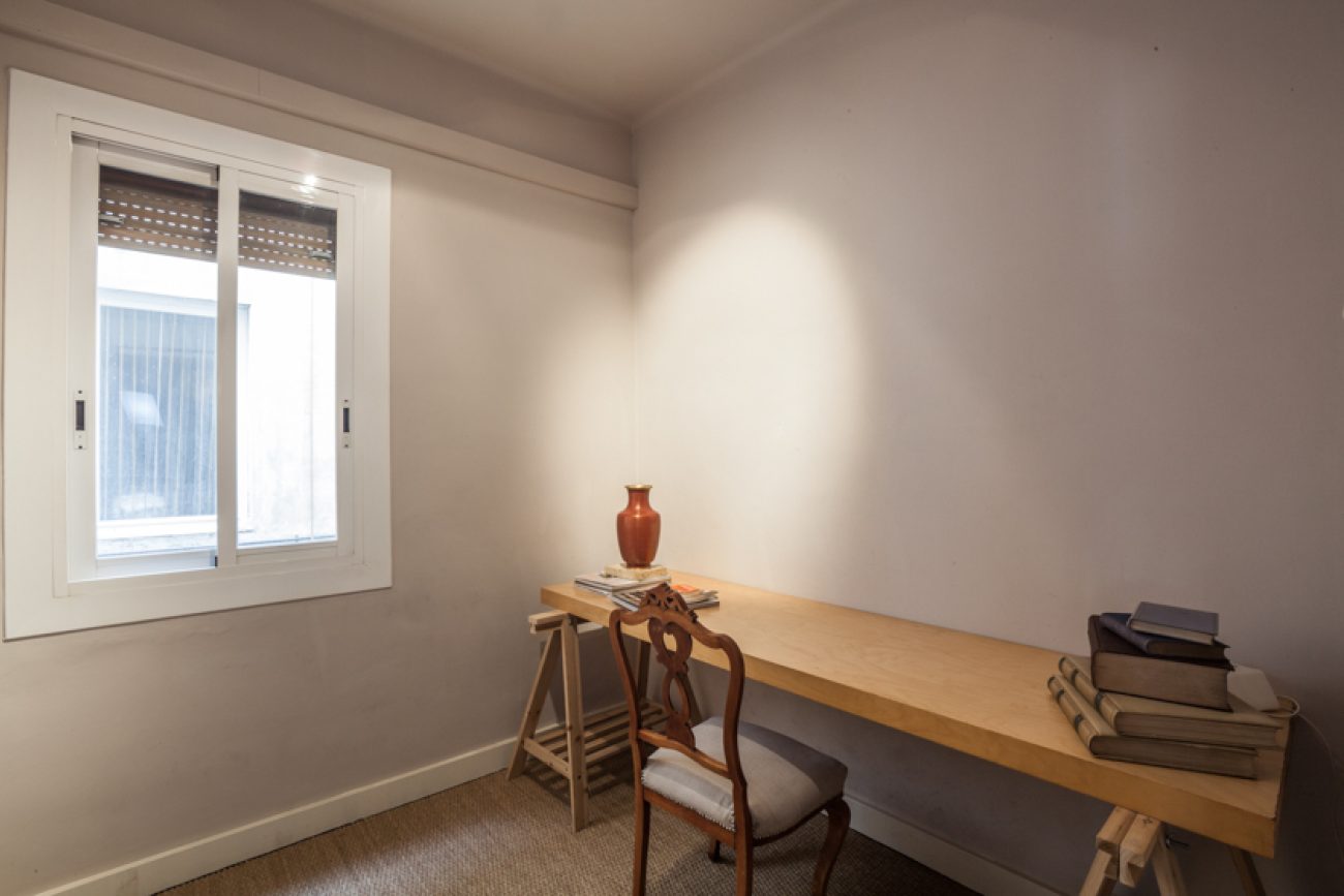 Luminous attic in Eixample