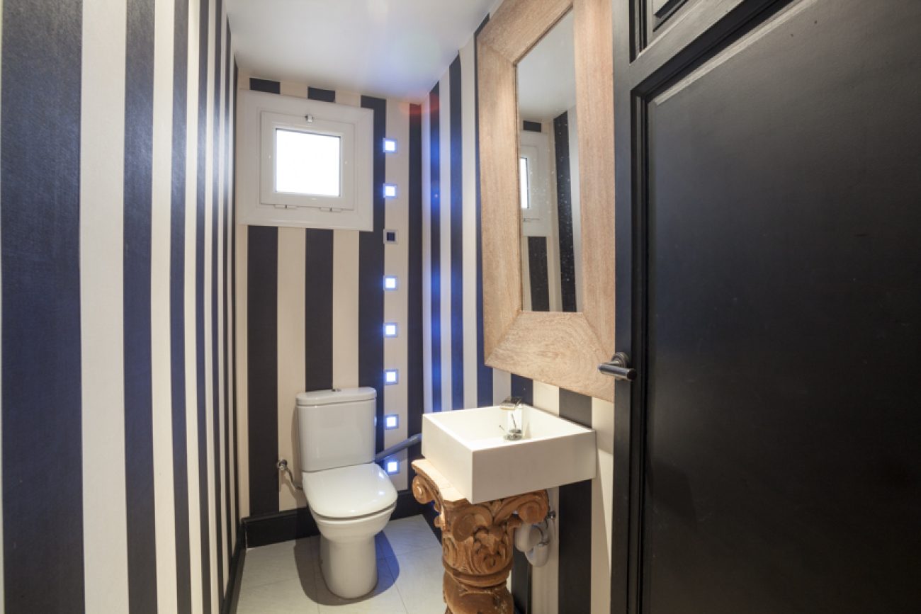 Luminous attic in Eixample