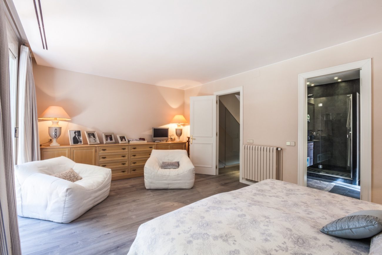 Semi-detached house in the best residential complex of Gavà Mar