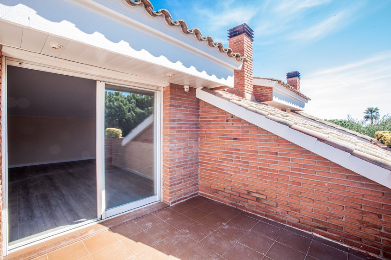 Beautiful townhouse in  Gavà Mar
