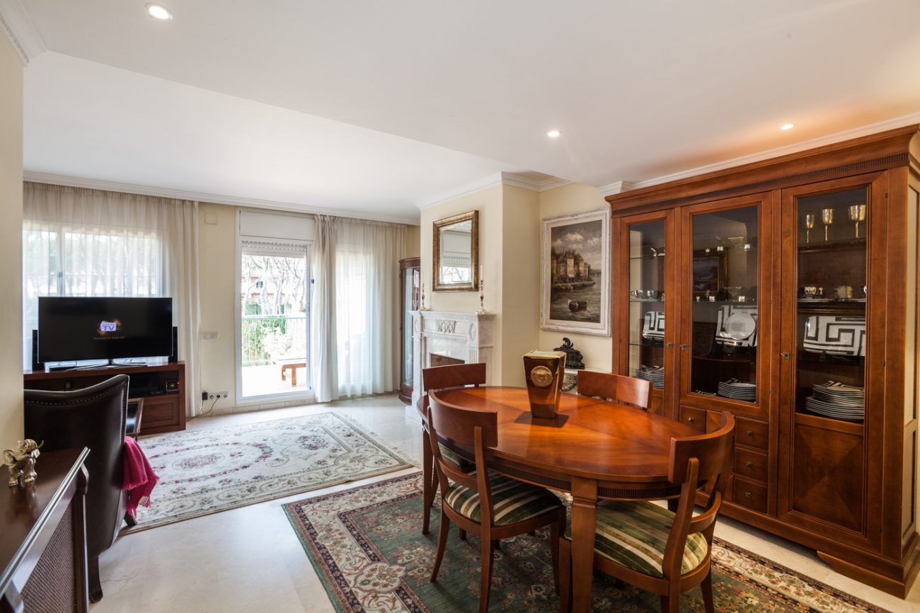 Cozy townhouse 100 m from the beach in Gava