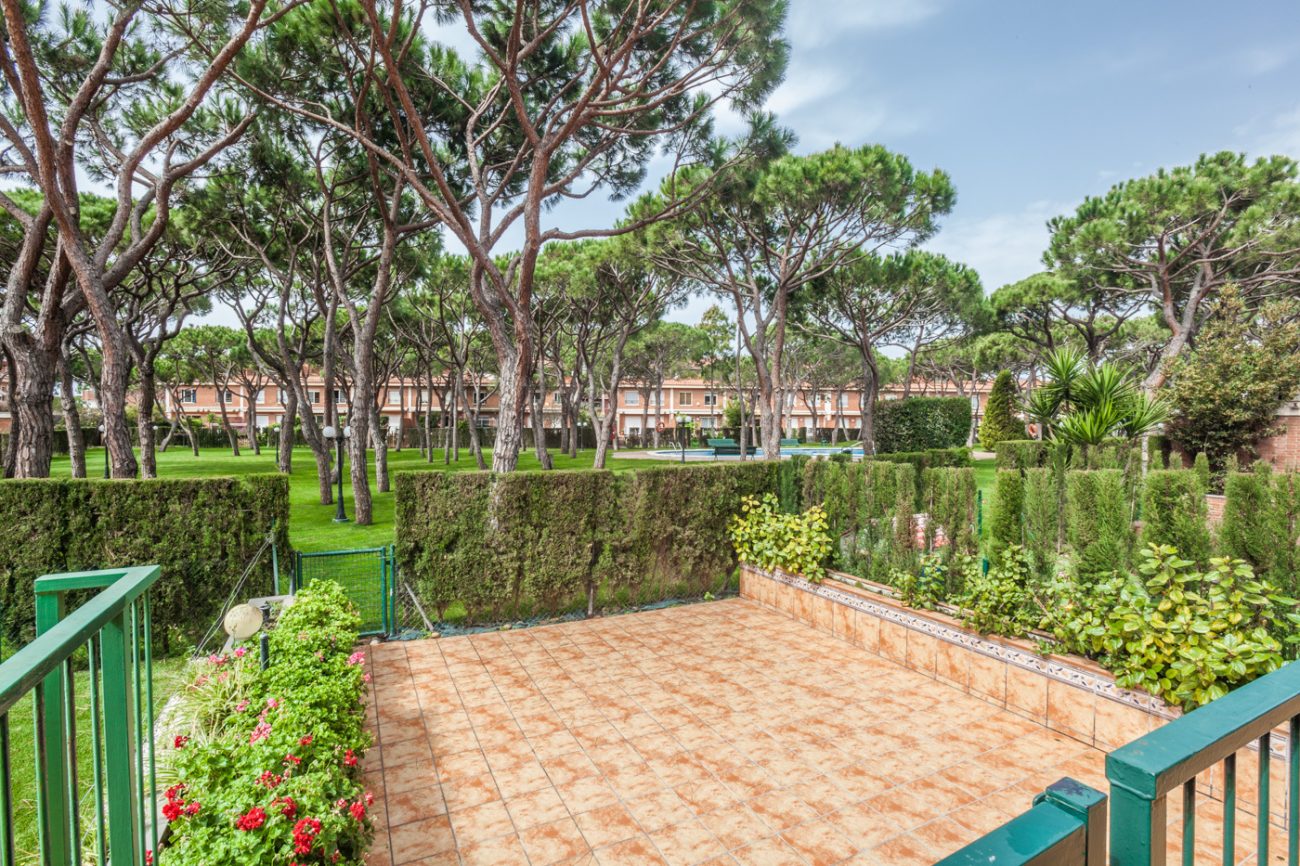 Cozy townhouse 100 m from the beach in Gava