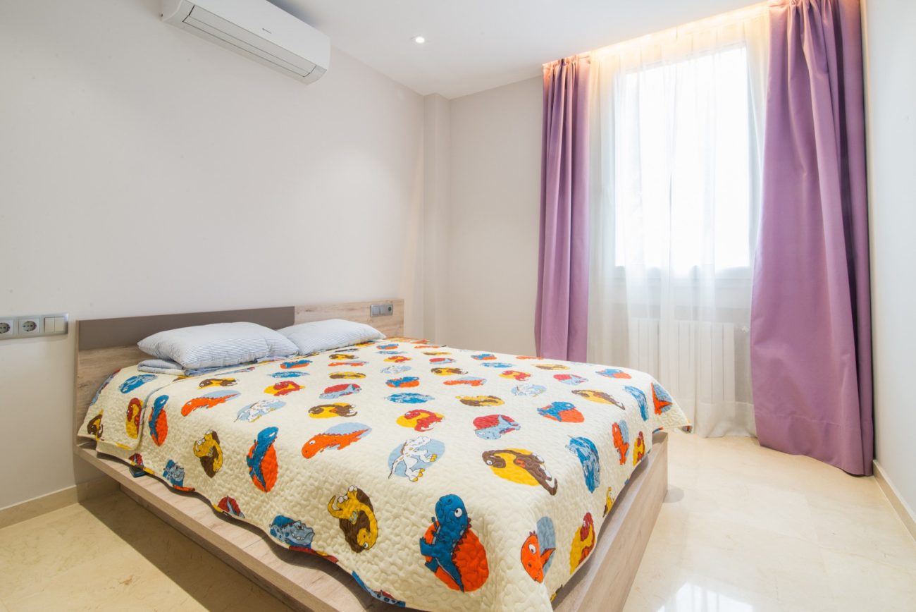 Recently renovated townhouse 100 metres from the beach in Gava