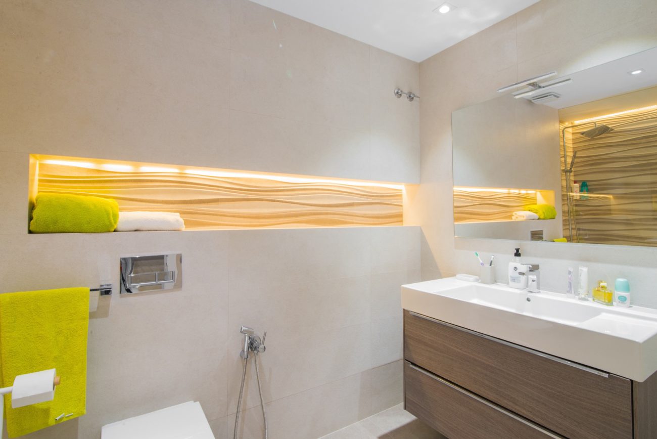 Recently renovated townhouse 100 metres from the beach in Gava