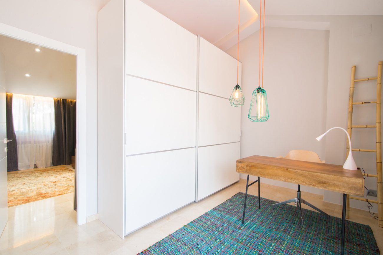 Recently renovated townhouse 100 metres from the beach in Gava