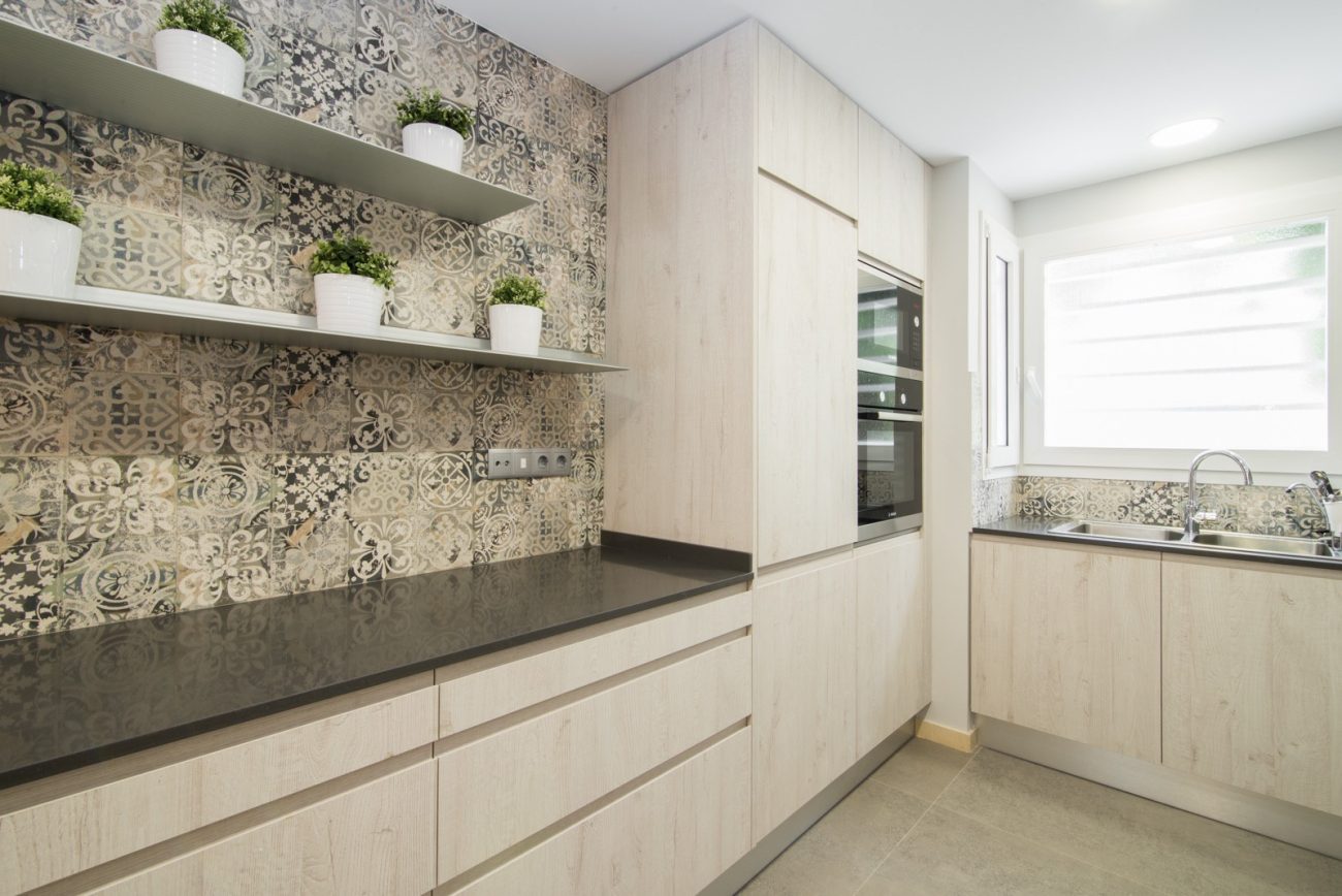 Recently renovated townhouse 100 metres from the beach in Gava
