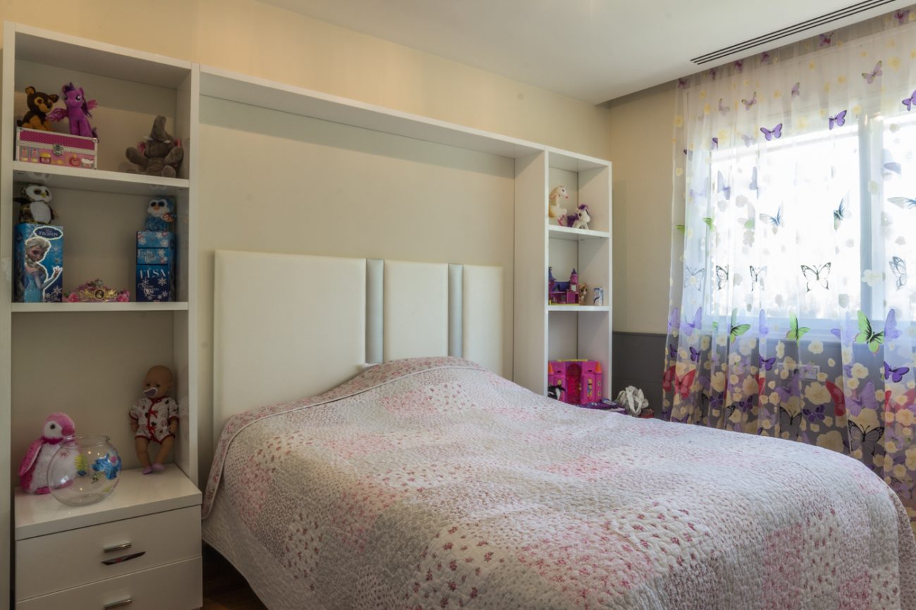 Semi-detached house in the best residential complex of Gava Mar