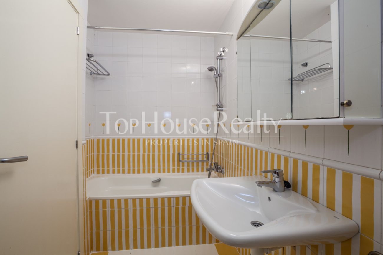 Big flat with a terrase in Barcelona