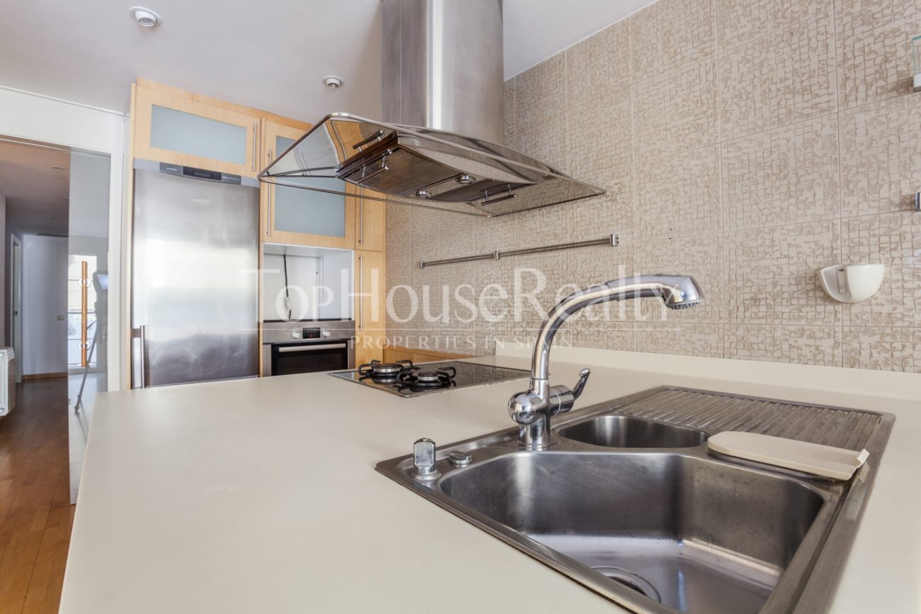 Big flat with a terrase in Barcelona