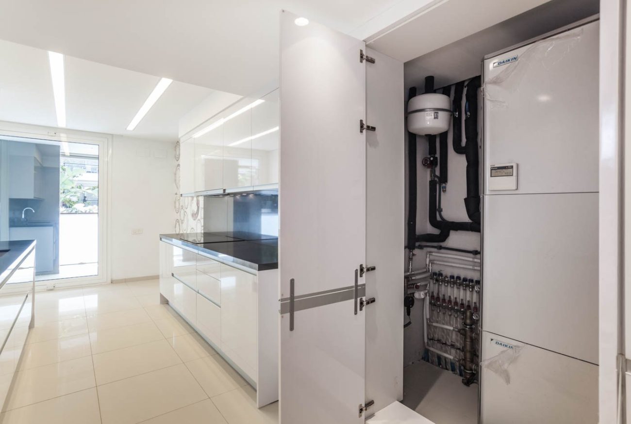 Excellent big modern apartment for rent in Barcelona