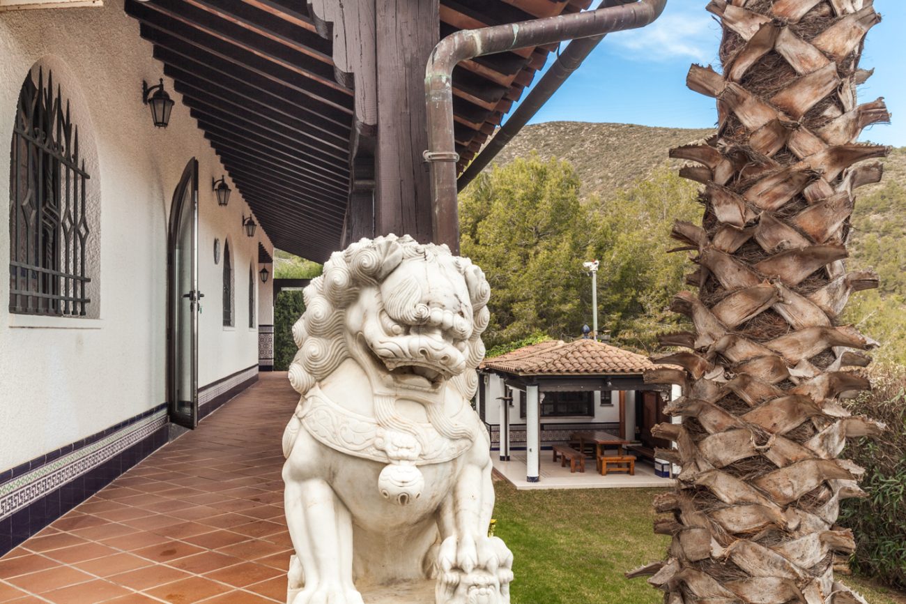 Big house of Castilian style with spectacular views