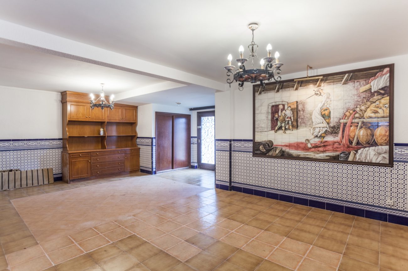 Big house of Castilian style with spectacular views