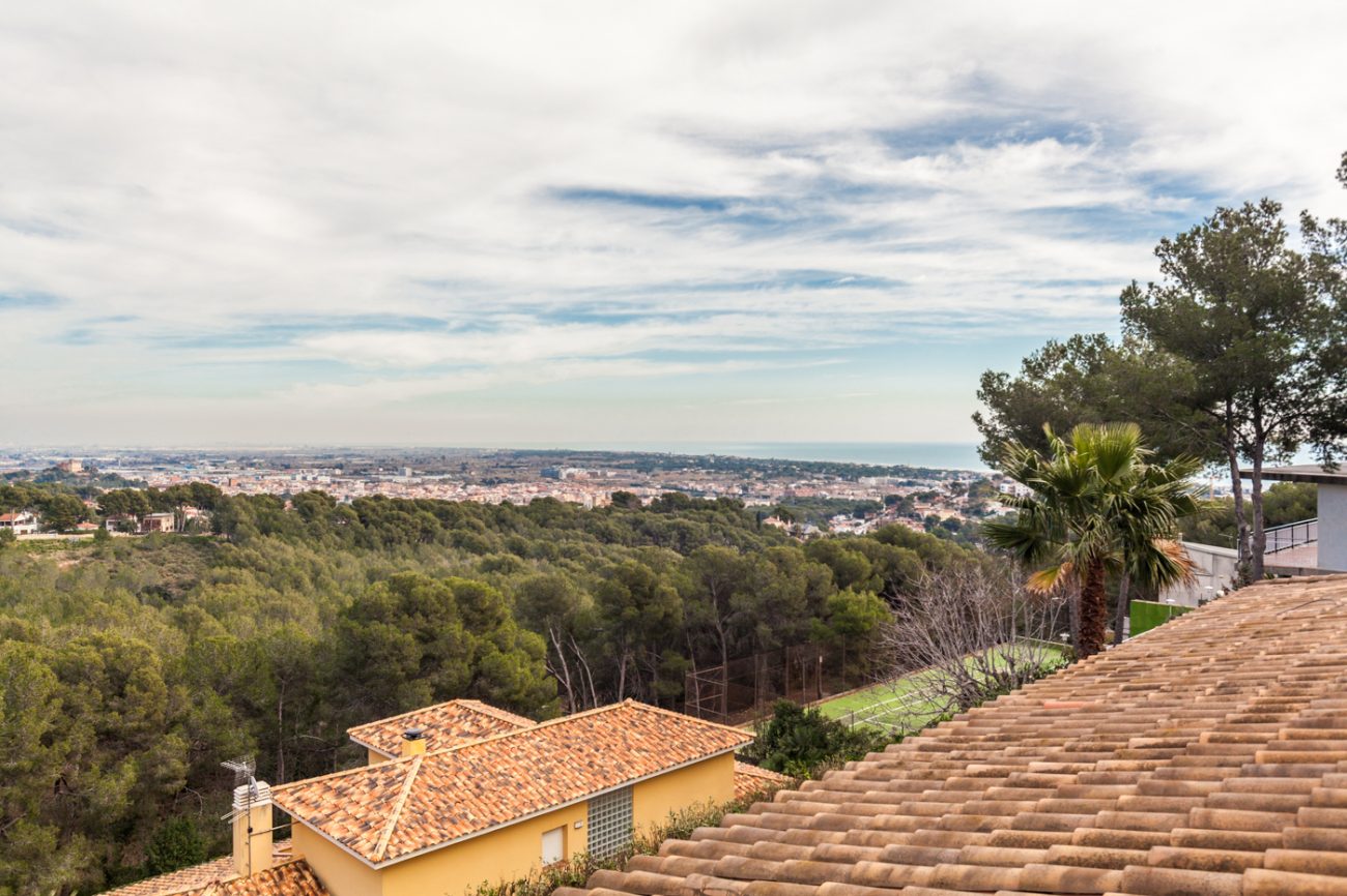 Big house of Castilian style with spectacular views
