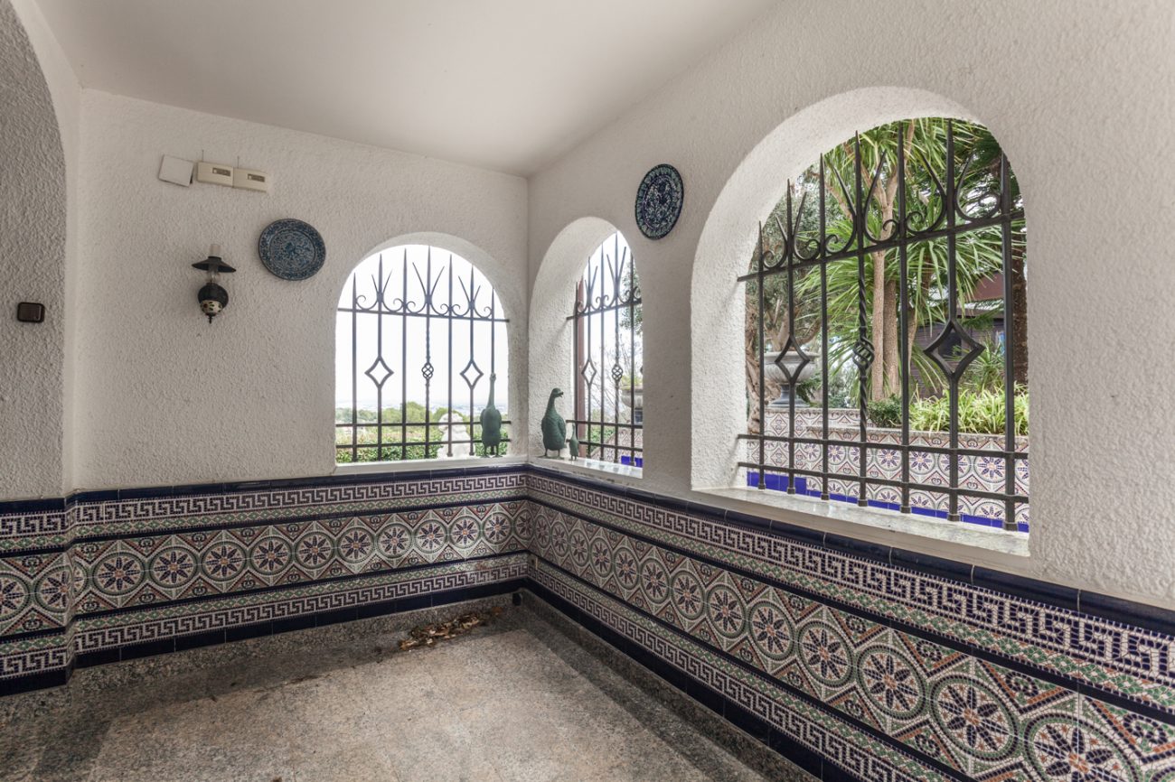 Big house of Castilian style with spectacular views