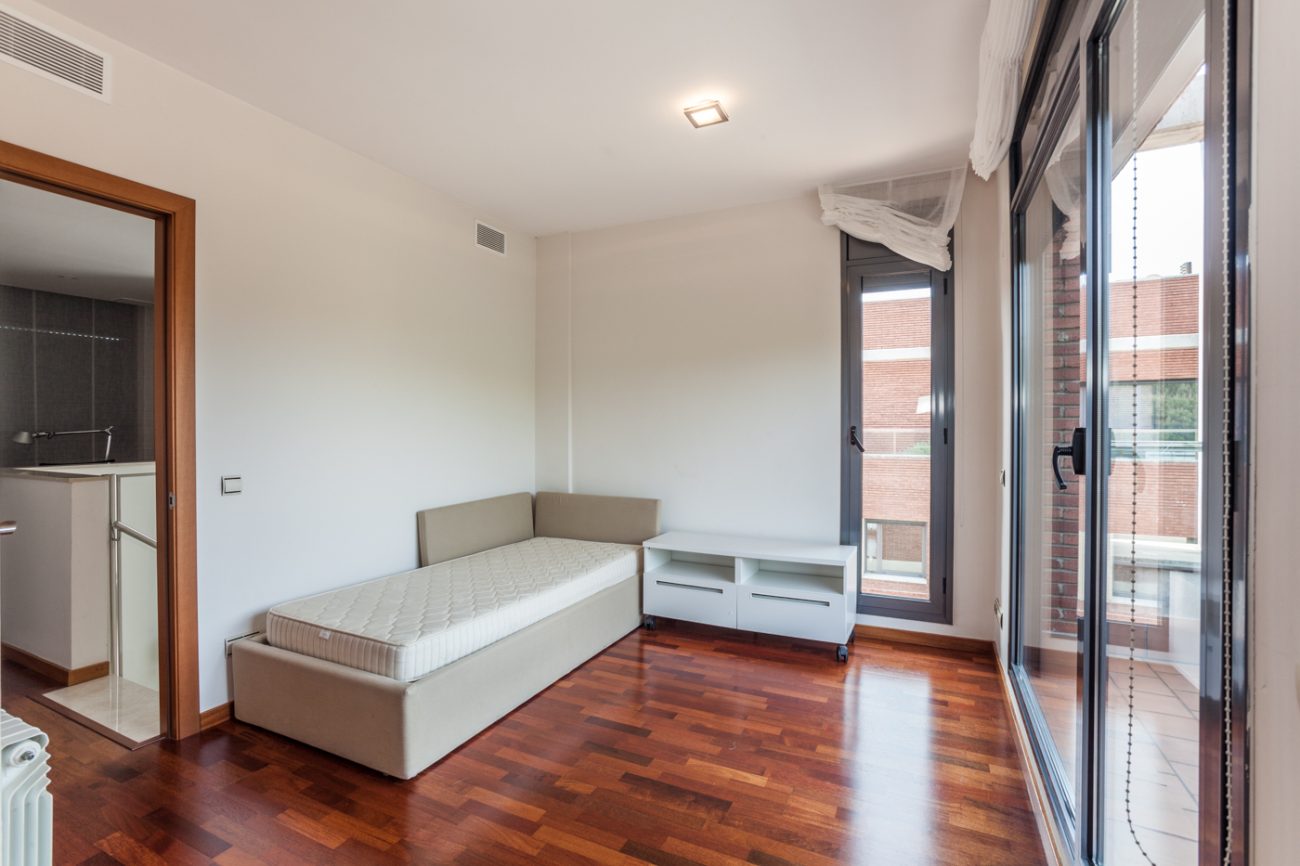 Townhouse by the beach in Castelldefels