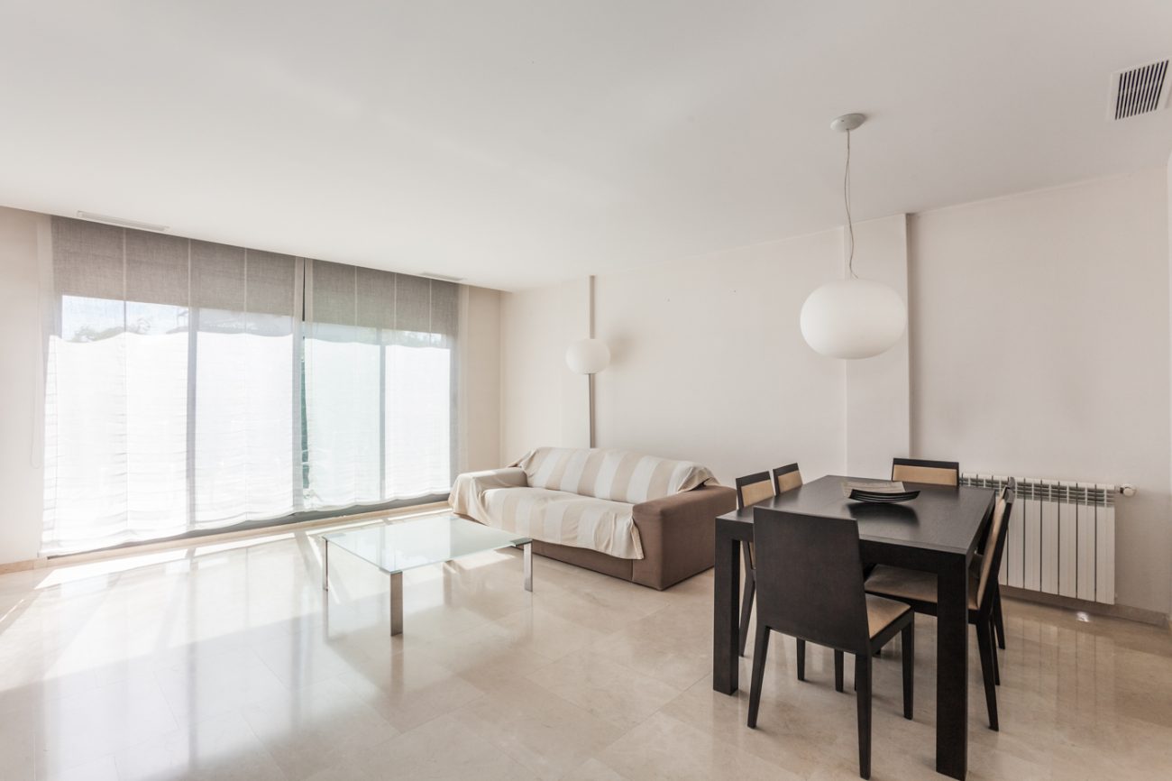 Townhouse by the beach in Castelldefels