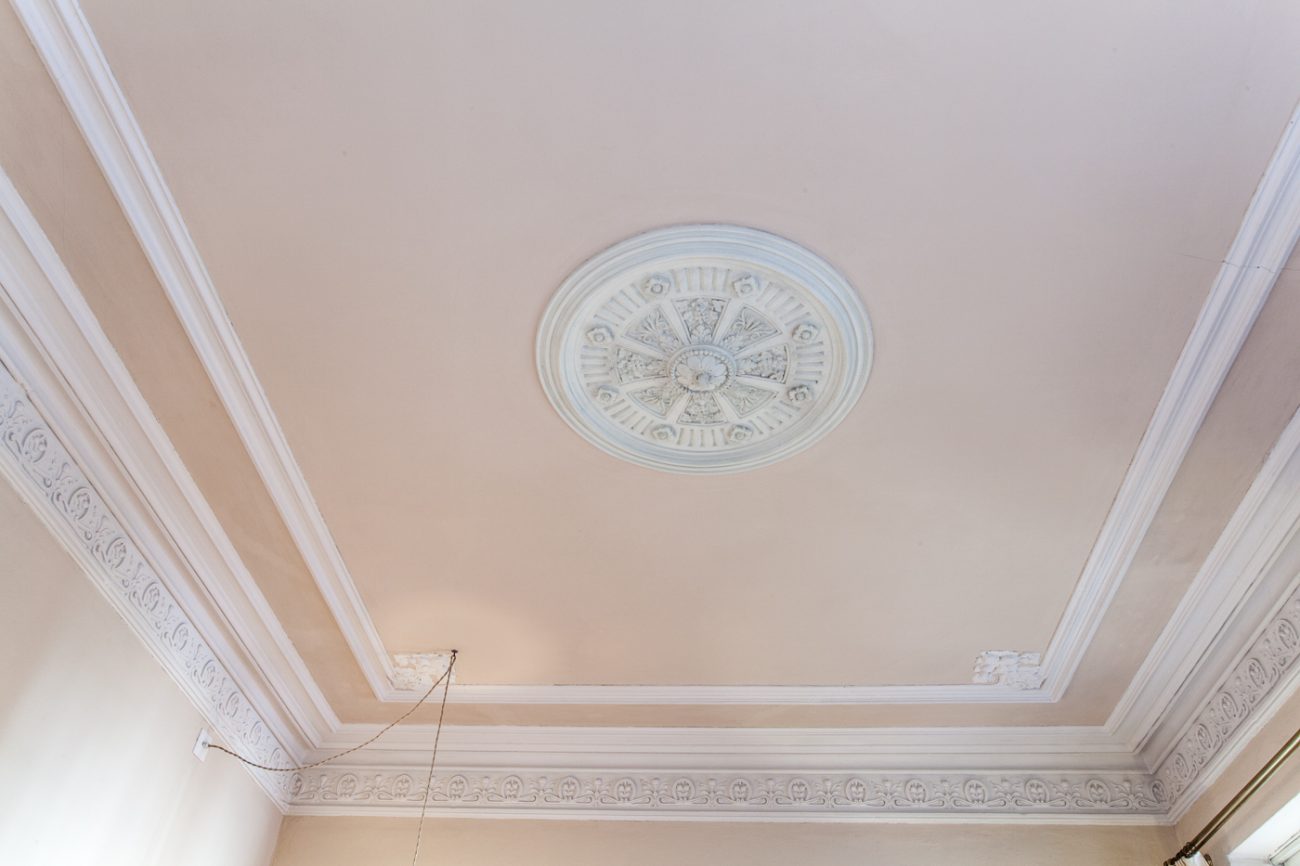 Majestic flat in a splendid building