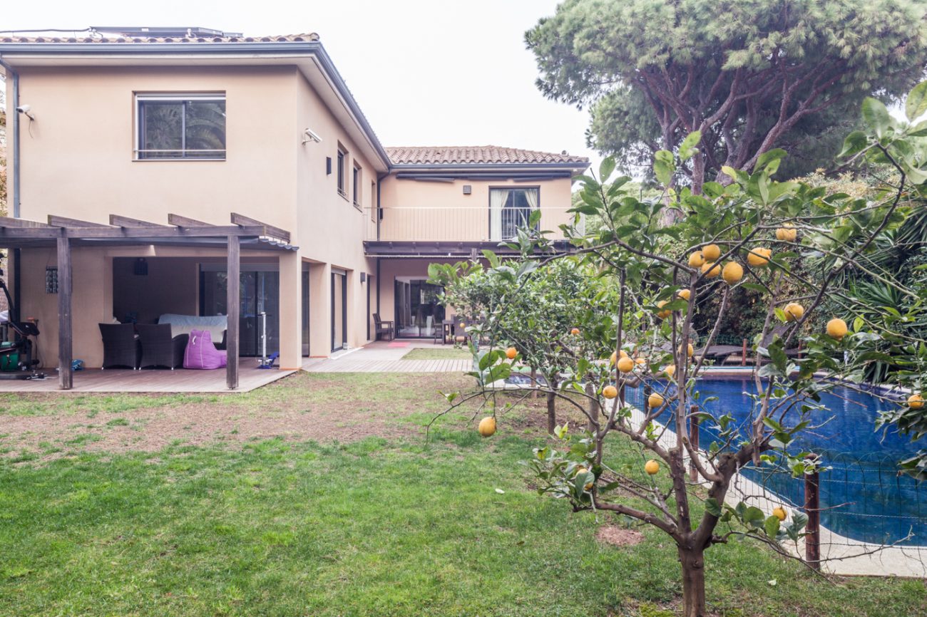 Big luxury house in Gavá Mar