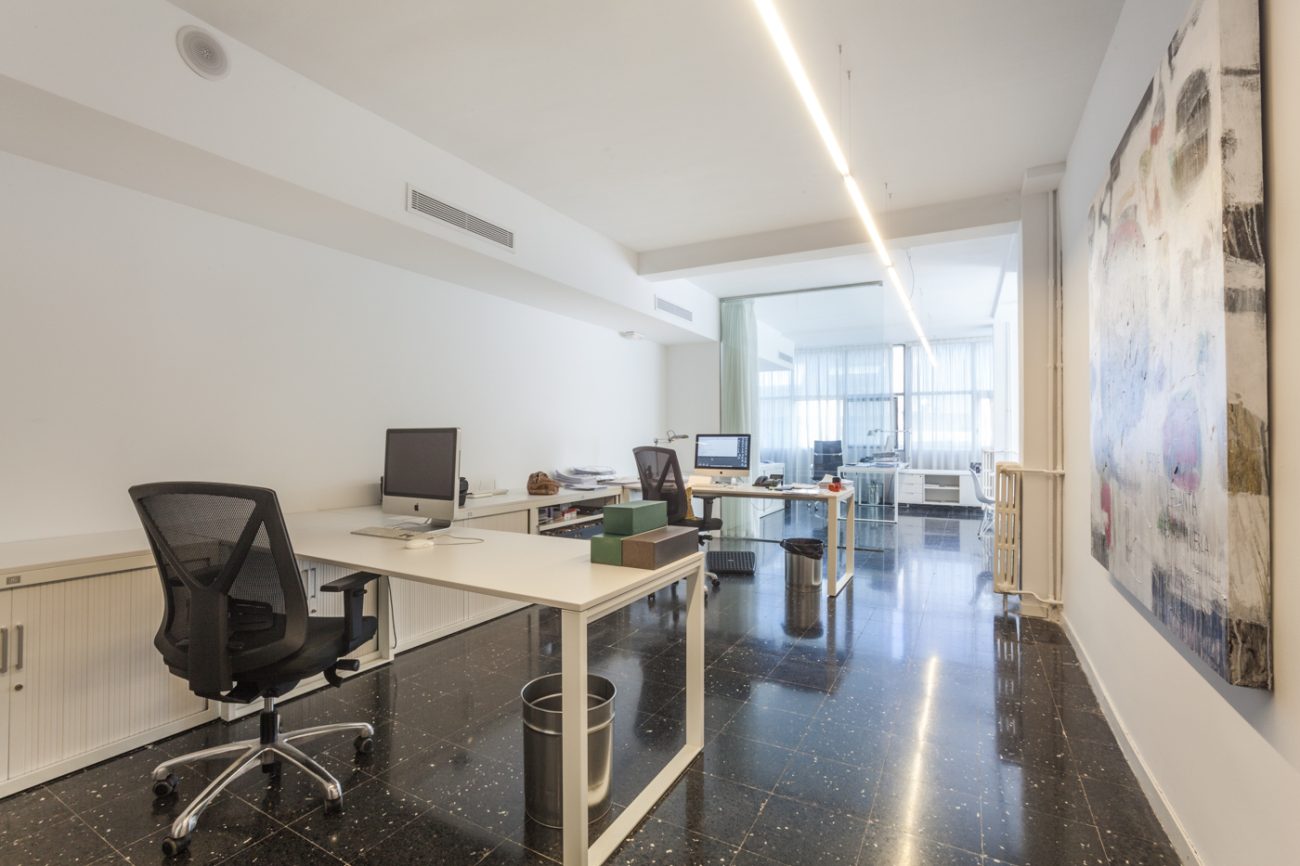 Light office in Barcelona