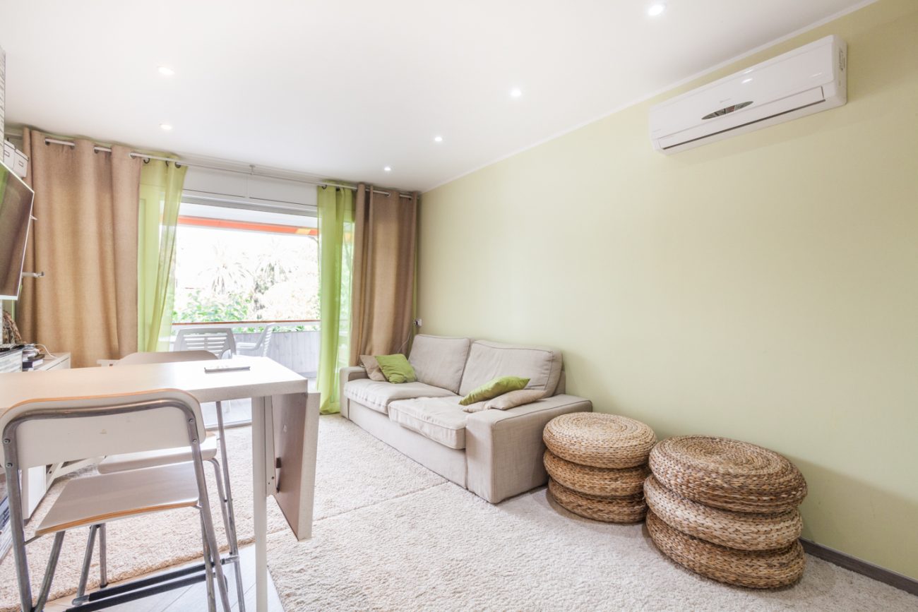 Excellent renovated flat in Gavá Mar