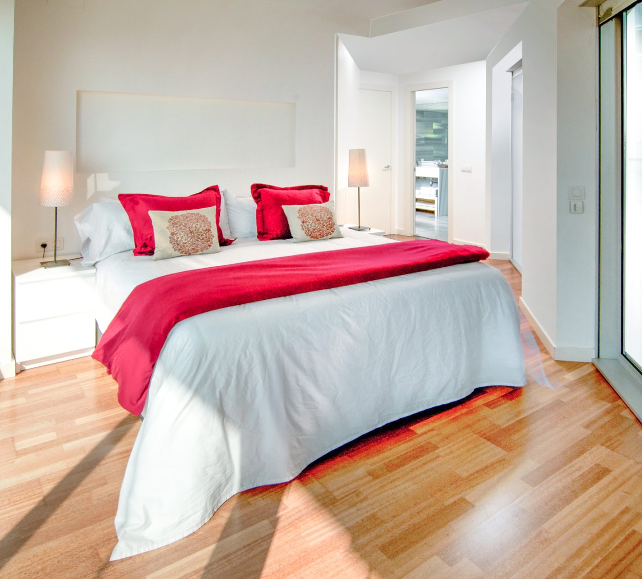 Magnificent penthouse for rent in Selva de Mar